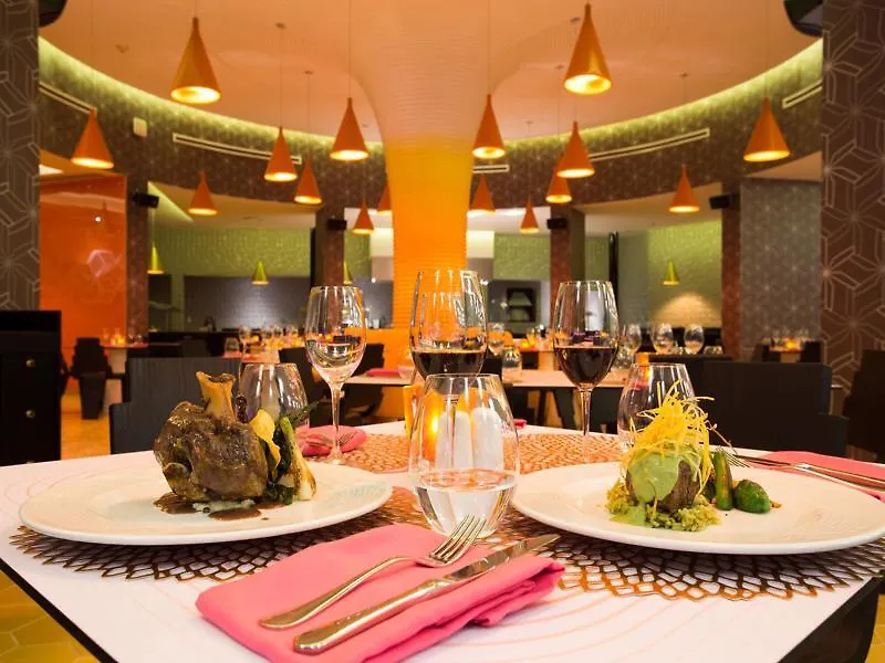 *****  Temptation At The Tower Cancun Resort (Adults Only) Mexico