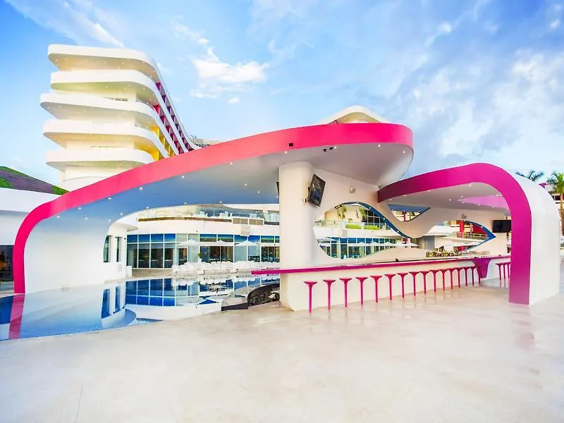 Temptation At The Tower Cancun Resort (Adults Only) 5*,