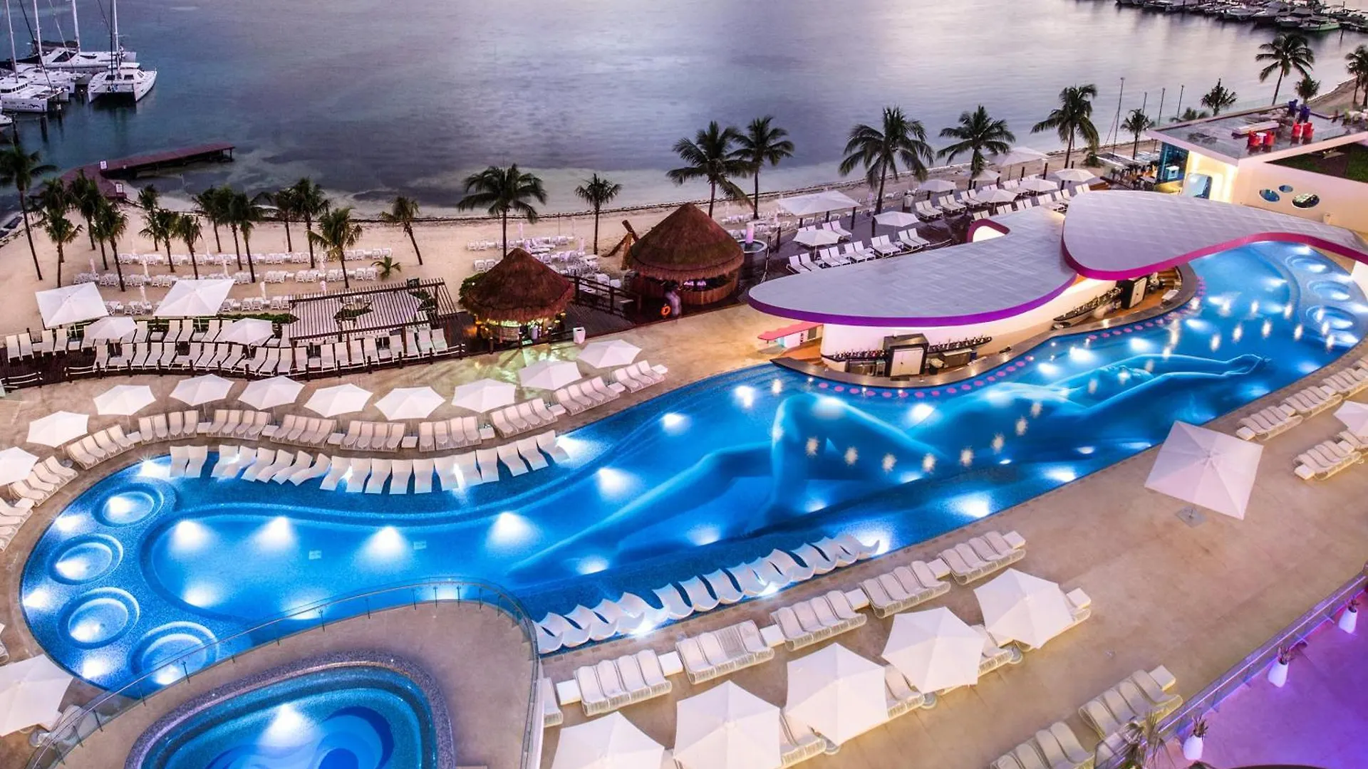 Temptation At The Tower Cancun Resort (Adults Only)