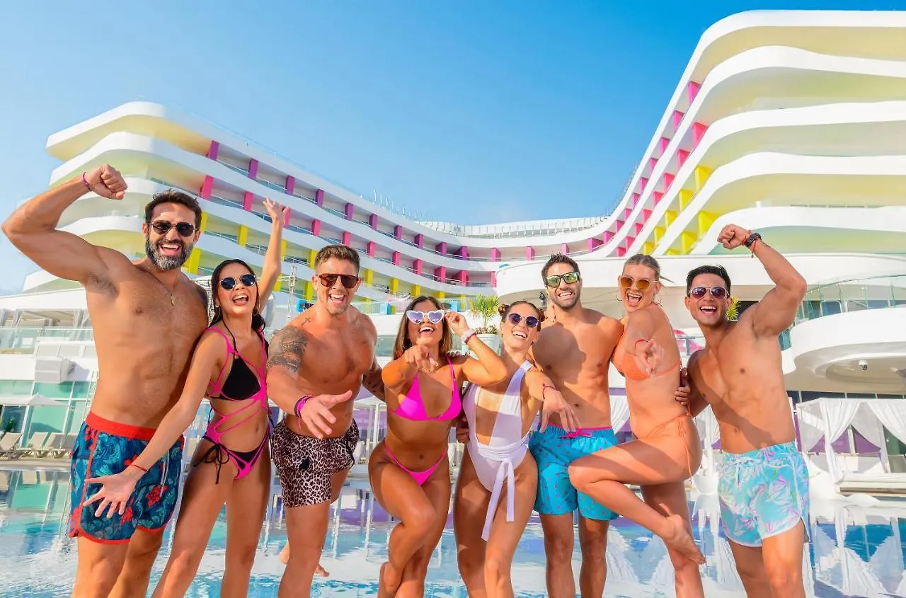 Temptation At The Tower Cancun Resort (Adults Only)